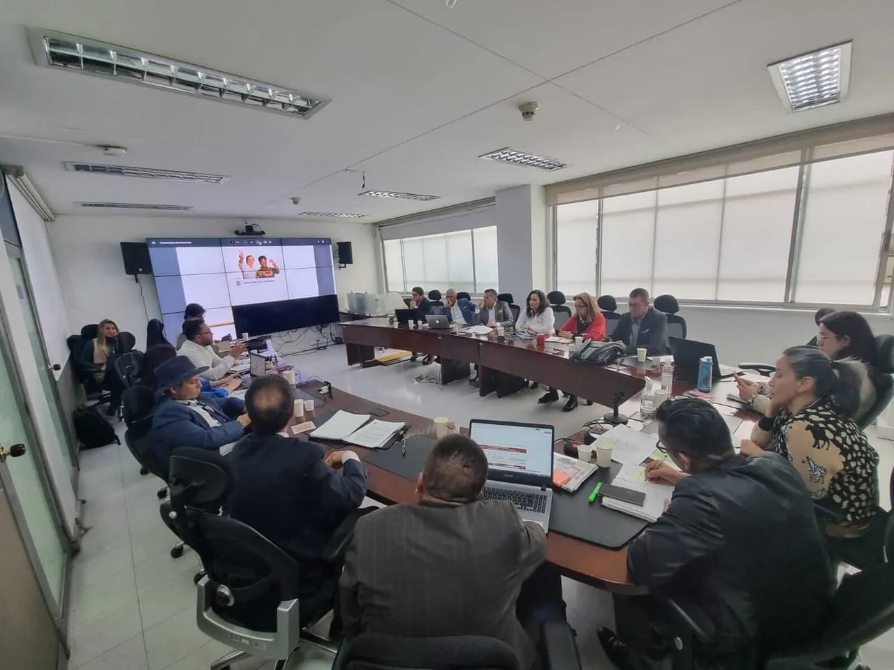 Reunión del Ministerio del Interior con la Red de Esquemas Asociativos Territoriales del país (foto 2)